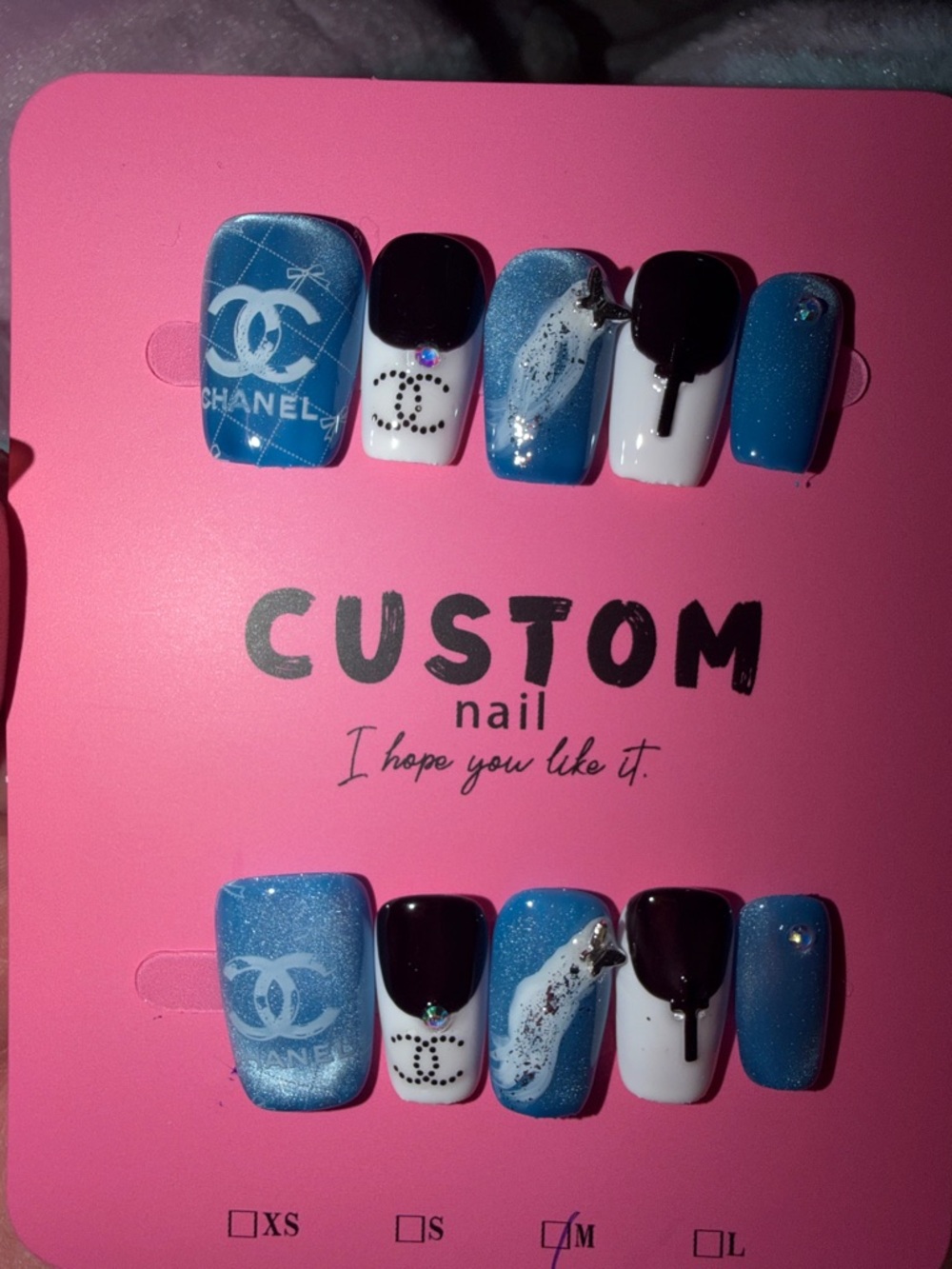 CHANEL Blue, Black & White Press-On Nail Set